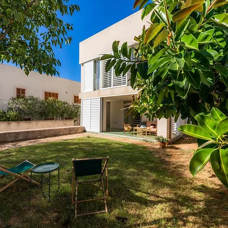 Holiday home Mercedes Arta